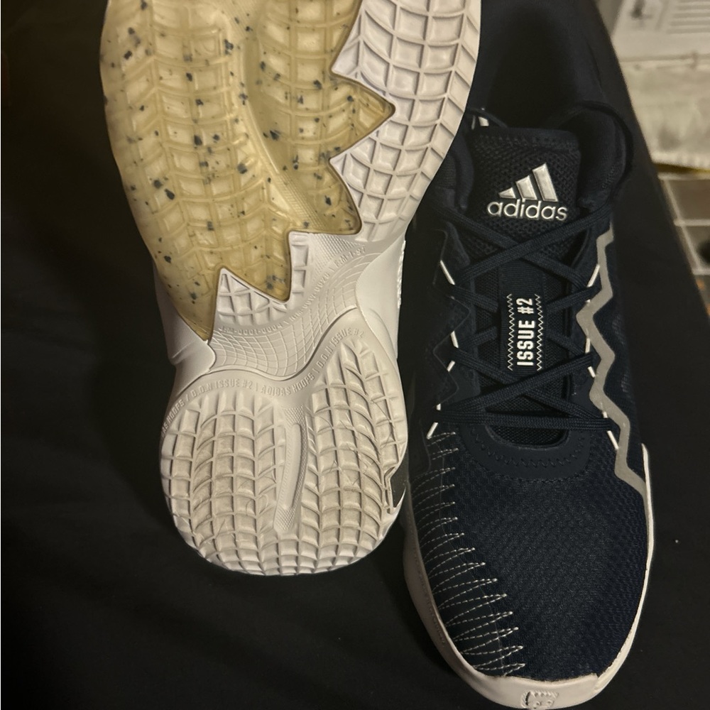 Donovan Mitchell shoes